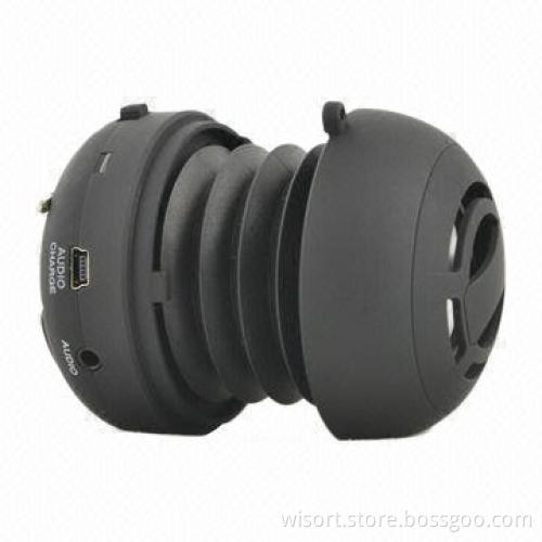 Capsule Bluetooth speaker with SIRI function for mobile phone laptops